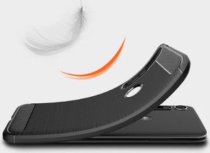Hurtel Carbon Case elastyczne etui pokrowiec Motorola One Macro czarny uniwersalny 4