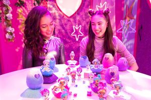 Spin Master Hatchimals Pixies Lalka-niespodzianka z akcesoriami różowa 7
