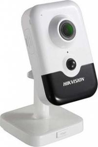 Kamera IP Hikvision Hikvision IP kamera DS-2CD2421G0-IW F2.0; CUBE; Wifi; H.265+;2MP, IR iki 10m; PIR 10m; 2.0mm(132); Mikro SD iki 256GB; integruo 1