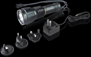 Latarka MacTronic Latarka ręczna, Blitz K3, 3000lm, ładowalna, zestaw (akumulator, zasilacz AC 230V, pasek na rękę), walizka 11