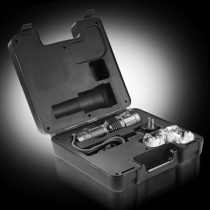 Latarka MacTronic Latarka ręczna, Blitz K3, 3000lm, ładowalna, zestaw (akumulator, zasilacz AC 230V, pasek na rękę), walizka 12