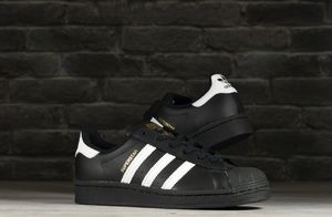 Adidas Buty dziecięce Superstar J czarne r. 38.5 (EF5398) 2