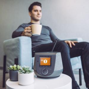 Radio Hama DIR3200SBT 10