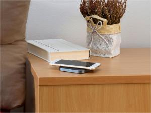 Ładowarka Yenkee YAC 5010 Indukcyjna 2 A (30016563) 3