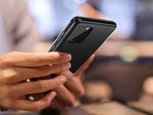 Puro Puro Nude 0.3 Samsung S20+ G985 przeźroczysty SGS1103NUDETR 6