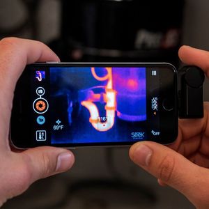 Seek Thermal SEEK Kamera termowizyjna Seek Thermal Compact dla smartfonów iOS 9