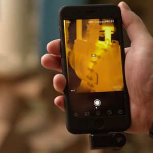 Seek Thermal SEEK Kamera termowizyjna Seek Thermal Compact Pro FF dla smartfonów iOS 9