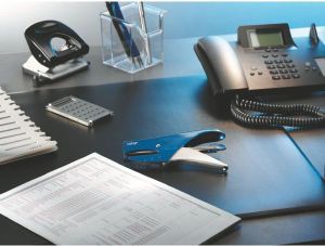 Zszywacz Leitz Zszywacz 5547 nożycowy na zszywki No 8, 15 kart. (10K185C) 2