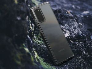 Ringke Etui Fusion do Samsung Galaxy S20 Plus przezroczyste 5