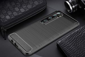 Hurtel Carbon Case elastyczne etui pokrowiec Xiaomi Mi Note 10 / Mi Note 10 Pro / Mi CC9 Pro czarny uniwersalny 4