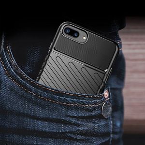 Hurtel Thunder Case elastyczne pancerne etui pokrowiec iPhone 8 Plus / iPhone 7 Plus czarny uniwersalny 10