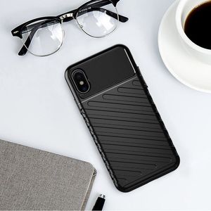 Hurtel Thunder Case elastyczne pancerne etui pokrowiec iPhone XS / iPhone X czarny uniwersalny 11