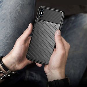 Hurtel Thunder Case elastyczne pancerne etui pokrowiec iPhone XS Max czarny uniwersalny 8