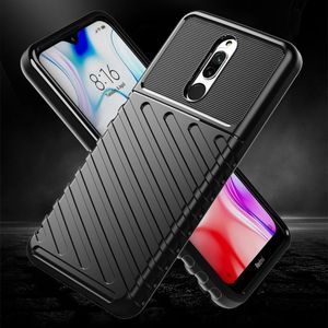 Hurtel Thunder Case elastyczne pancerne etui pokrowiec Xiaomi Redmi 8 czarny uniwersalny 2