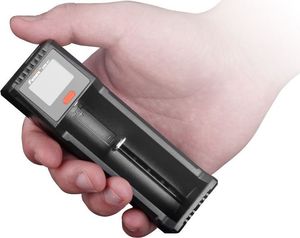 Ładowarka Fenix ARE-D1 3