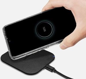 Spigen Etui na telefon Spigen Liquid Crystal Glitter do Samsung Galaxy S20 Crystal uniwersalny 3