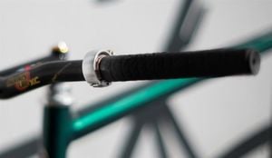 KNOG Dzwonek rowerowy Knog Oi Luxe - Small srebrny uniwersalny 2