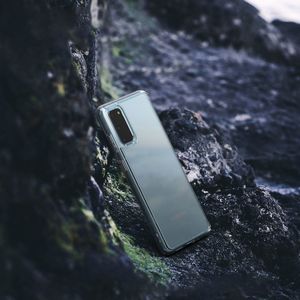 Ringke Ringke Fusion Matte etui pokrowiec z żelową ramką Samsung Galaxy S20 przezroczysty (FMSG0002) uniwersalny 10