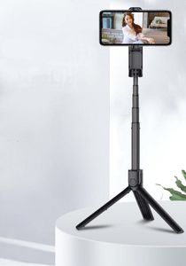 Selfie stick Remax Remax selfie stick teleskopowy rozsuwany kijek do selfie statyw z pilotem Bluetooth czarny (XT-P018 black) uniwersalny 4