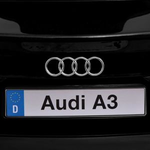 vidaXL Elektryczny samochód dla dzieci z pilotem Audi A3 czarne 2