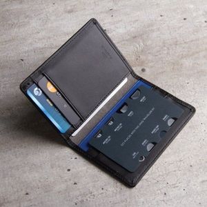 Uniq Sim Adapter Traveller Kit 7in1 organizer 4