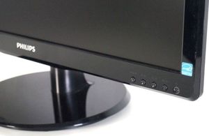 Monitor Philips Monitor Philips 226V4L 22'' LED 1920x1080 DVI D-SUB Czarny Klasa A uniwersalny 2