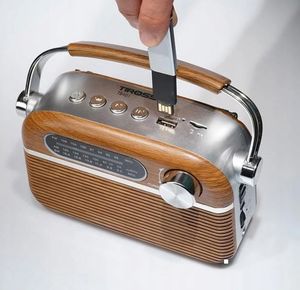 Radio Tiross TS-461 2