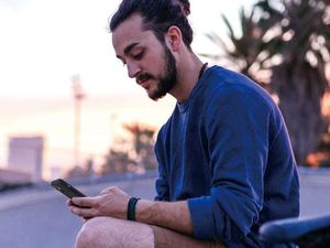 Alogy Etui silikonowe Alogy slim case do Apple iPhone 11 czarne uniwersalny 4