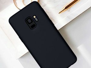 Alogy Etui silikonowe Alogy slim case do Samsung Galaxy S9 czarne uniwersalny 4