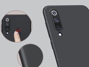 Alogy Etui silikonowe Alogy slim case do Xiaomi Mi 9SE czarne uniwersalny 3