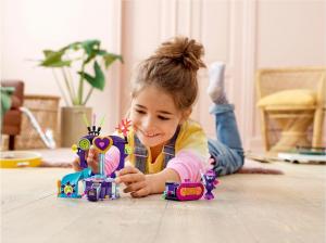 LEGO Trolls Impreza techno na rafie (41250) 8