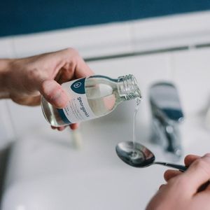 Georganics Olej do płukania ust English Peppermint 100ml 3