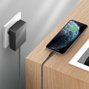 Ładowarka Uniq Votre Slim 1x USB-C 3 A (UNIQ216BLK) 3