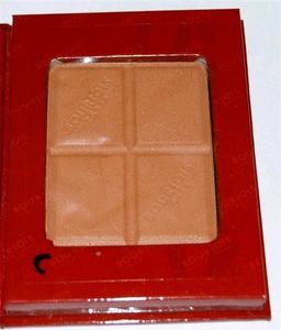 Bourjois Paris Bourjois Puder Brązujący Delicate De Poudre Czekoladka nr 52 Edycja Limitowana Tropical uniwersalny 3