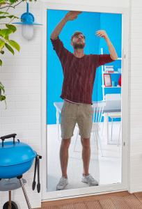 Tesa moskitiera na drzwi balkonowe Standard 1,20x2,20m (55679-00021-03) 5