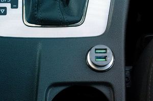 Ładowarka I-TEC CAR2QC 2x USB-A 3 A  (CHARGER-CAR2QC) 5