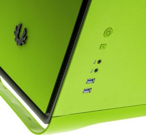 Obudowa BitFenix Prodigy M (BFC-PRM-300-GGXKK-RP) 4