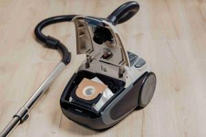 Odkurzacz Zelmer Adaś ZVC316BB 4