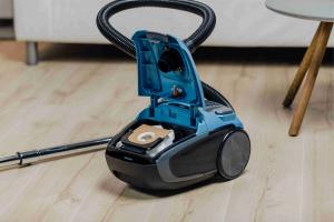 Odkurzacz Zelmer Adaś ZVC313P 5