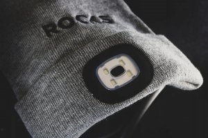 Latarka czołowa Rooks ROOKS CZAPKA SZARA Z LAMPKĄ USB 80LUM OK-03.3016 3