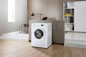 Pralka Whirlpool FWL 61252 W EU 4