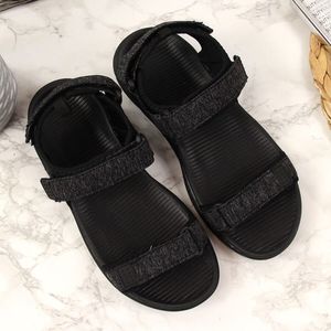 American Club Sandały damskie sportowe na rzepy czarne r. 37 4