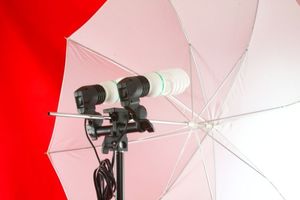 Massa Oprawka podwójna na żarówki i parasolkę 5