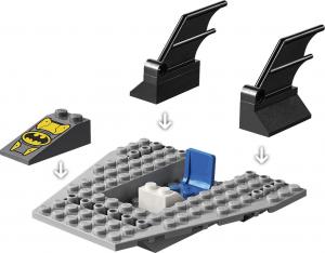 LEGO DC Pościg Batłodzią za Pingwinem (76158) 9