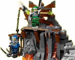 LEGO Ninjago Podróż do Lochów Czaszki (71717) 9
