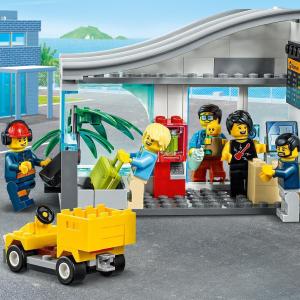 LEGO City Samolot pasażerski (60262) 4