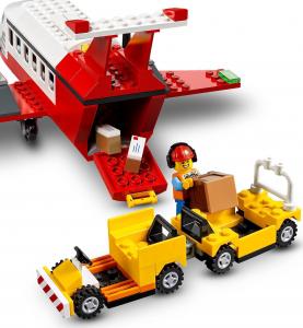 LEGO City Centralny port lotniczy (60261) 15