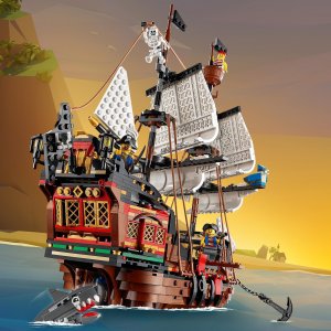 LEGO Creator 3 w 1 Statek piracki (31109) 6
