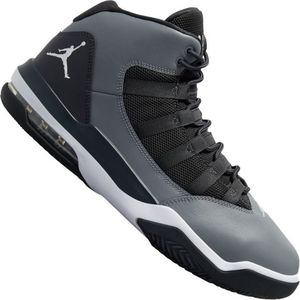 Jordan  Buty męskie Max Aura szare r. 45.5 (AQ9084-005) 1