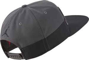 Nike Czapka z daszkiem Jordan Pro Poolside Hat szara r. uniwersalny 2
